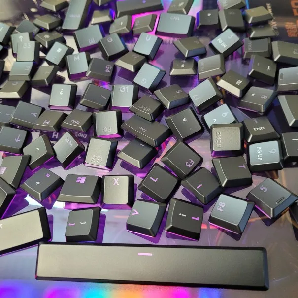 G915, G813, G815, segunda geração, eixo baixo, 109 teclas completas