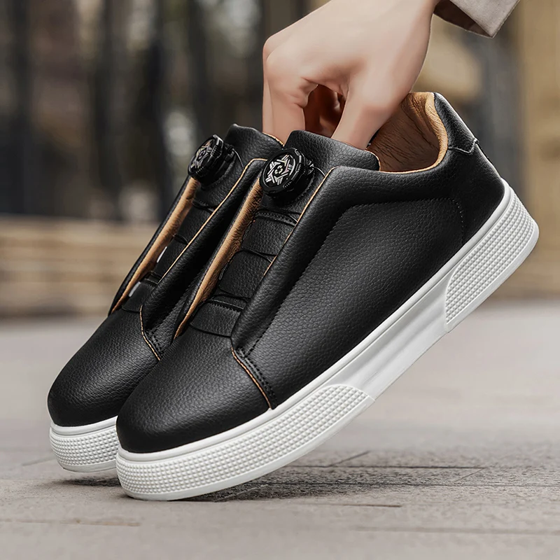 Herren-Freizeitschuhe, sportliche Freizeitschuhe und Alltags-Outdoor-Wanderschuhe, erhältlich in Schwarz, Weiß und Blau. – Detail 4