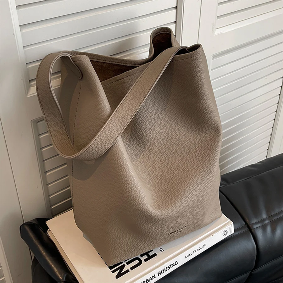 Casual Daily Shopping Bags Summer Fashion Shoulder Bag Commute Soft Leather Bucket  Bag Women 2023 Large Capacity Purse Handbags - AliExpress