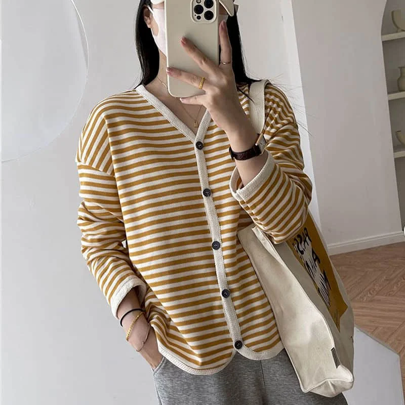 thumbnail image 1 of Chaquetas para mujer, moda coreana a rayas, holgadas, de gran tamaño, con cuello en V, sudaderas, cárdigans, abrigos de manga larga con un solo pecho, blusas para mujer, 1 of 4