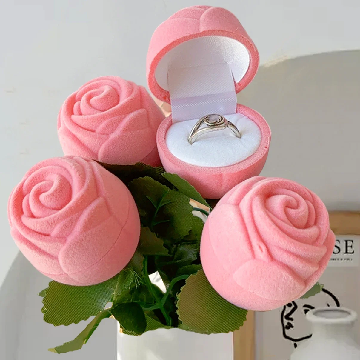 2025 caja de joyería de regalo de san valentín, collar de amor de corazón con joyería de flor rosa, colocción de regalo para novia, caja de paquete para mamá 2025 Caja de joyería de regalo de San Valentín, collar de amor de corazón con joyería de flor rosa, colocción de regalo para novia, caja de paquete para mamá 1