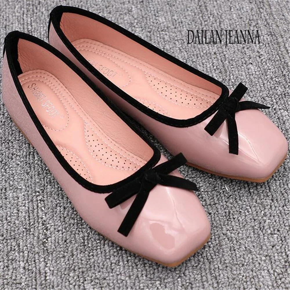 fashion new square square flat bottom with version of single shoes, female float shoes big code 41 soft bottom all around