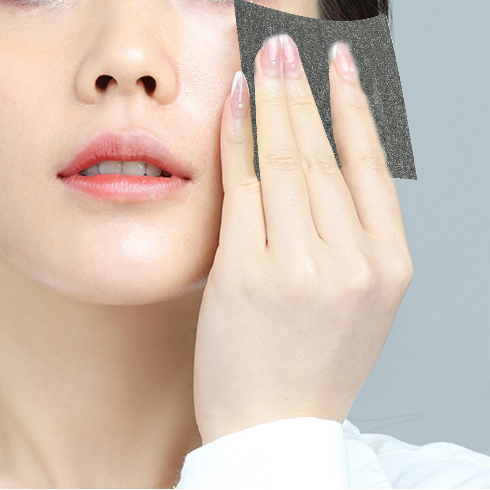 2Sets Bamboo Charcoal Oil Control Paper Facial Oil Absorbing Sheets Light Fragrance Portable Blotting Tissue for Oily