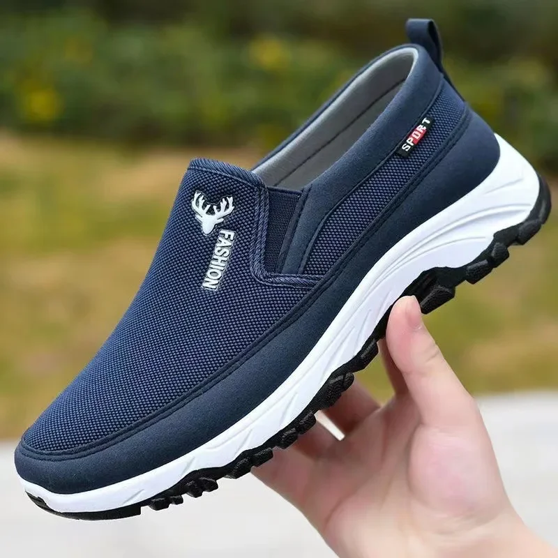Loafers Men Sneakers Mesh Breathable Non-Slip Slip On Vulcanized Shoes Soft Sole Solid Color Comfortable Water Shoes Sport Shoes Casual Loafers Casual Shoes