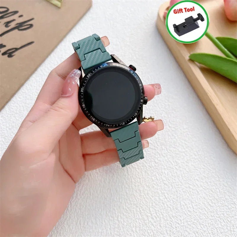 Carbon Fiber Watch Band - Premium Link Bracelet, 20mm/22mm Strap