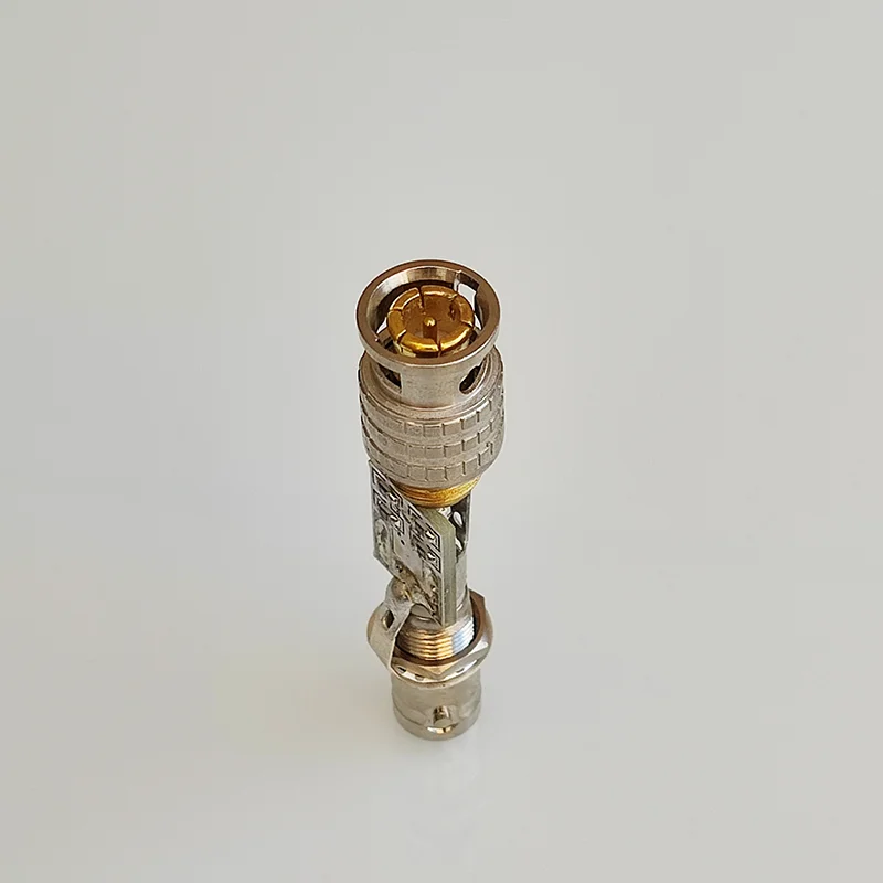 DIY attenuator oscilloscope accessory attenuates voltage signals 5