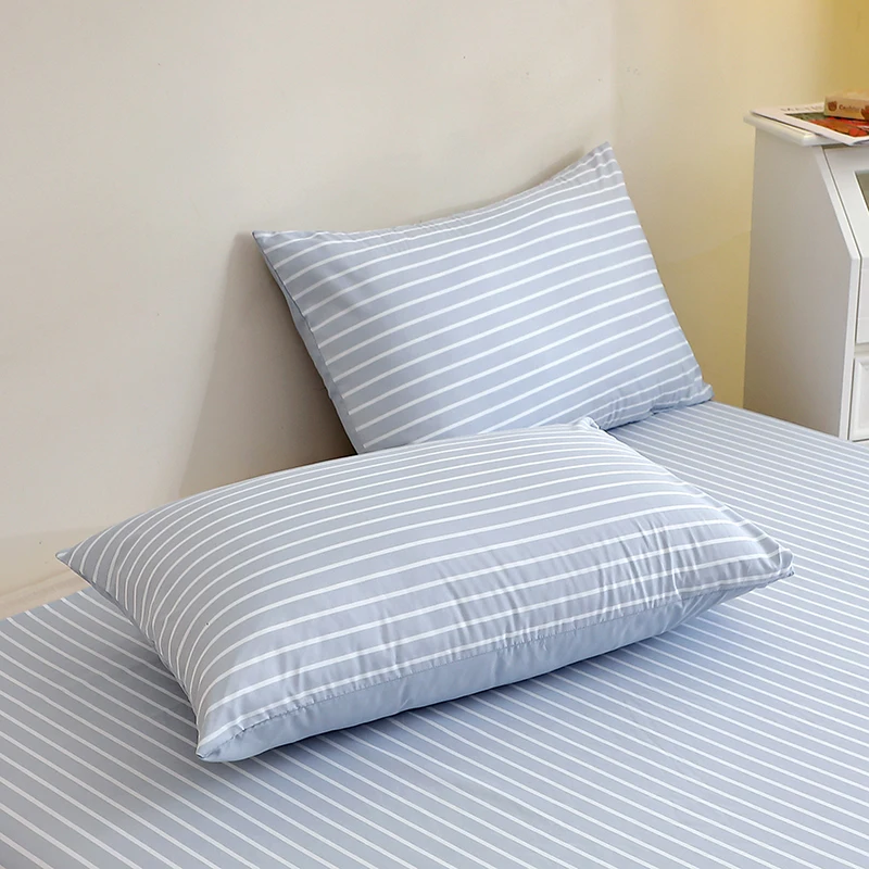 Colorful Printed Bedding Set with Pillowcases