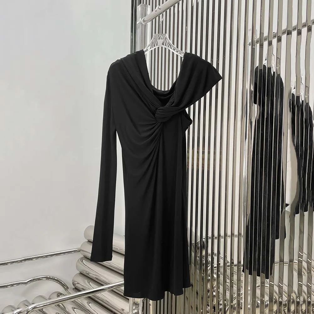 

2023 Fall and Winter New Women's Dress Y2k Asymmetric Long Sleeve Twisted Decoration Fashion Sexy Casual Peplum Mini Dresses