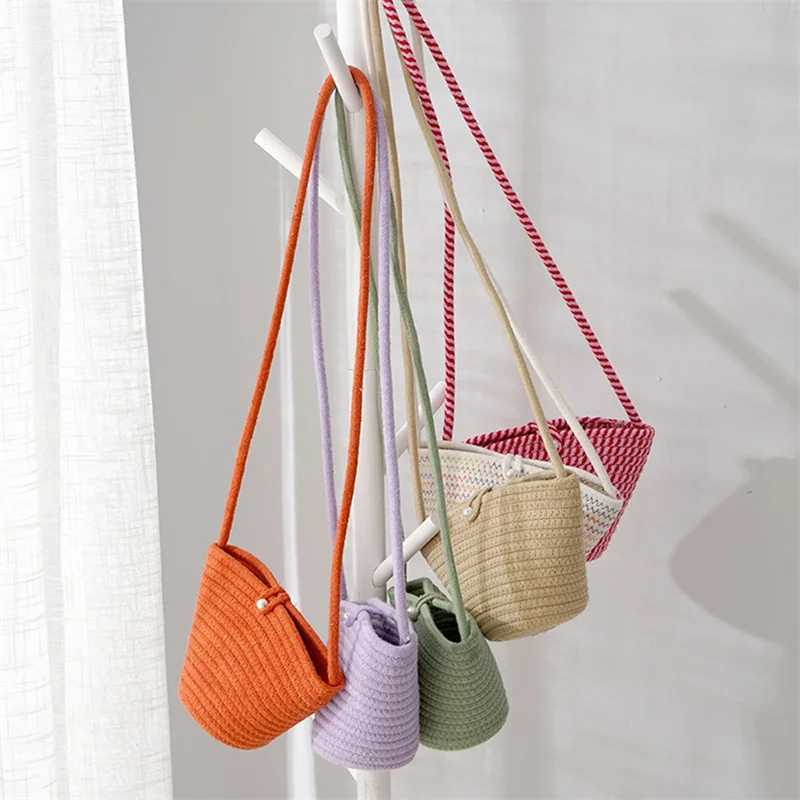 

2024 Woven Shoulder Crossbody Bags Casual Women Handmade Handbag Small Weaving Shelll Summer Beach Bag Shopper Tote Travel Bags