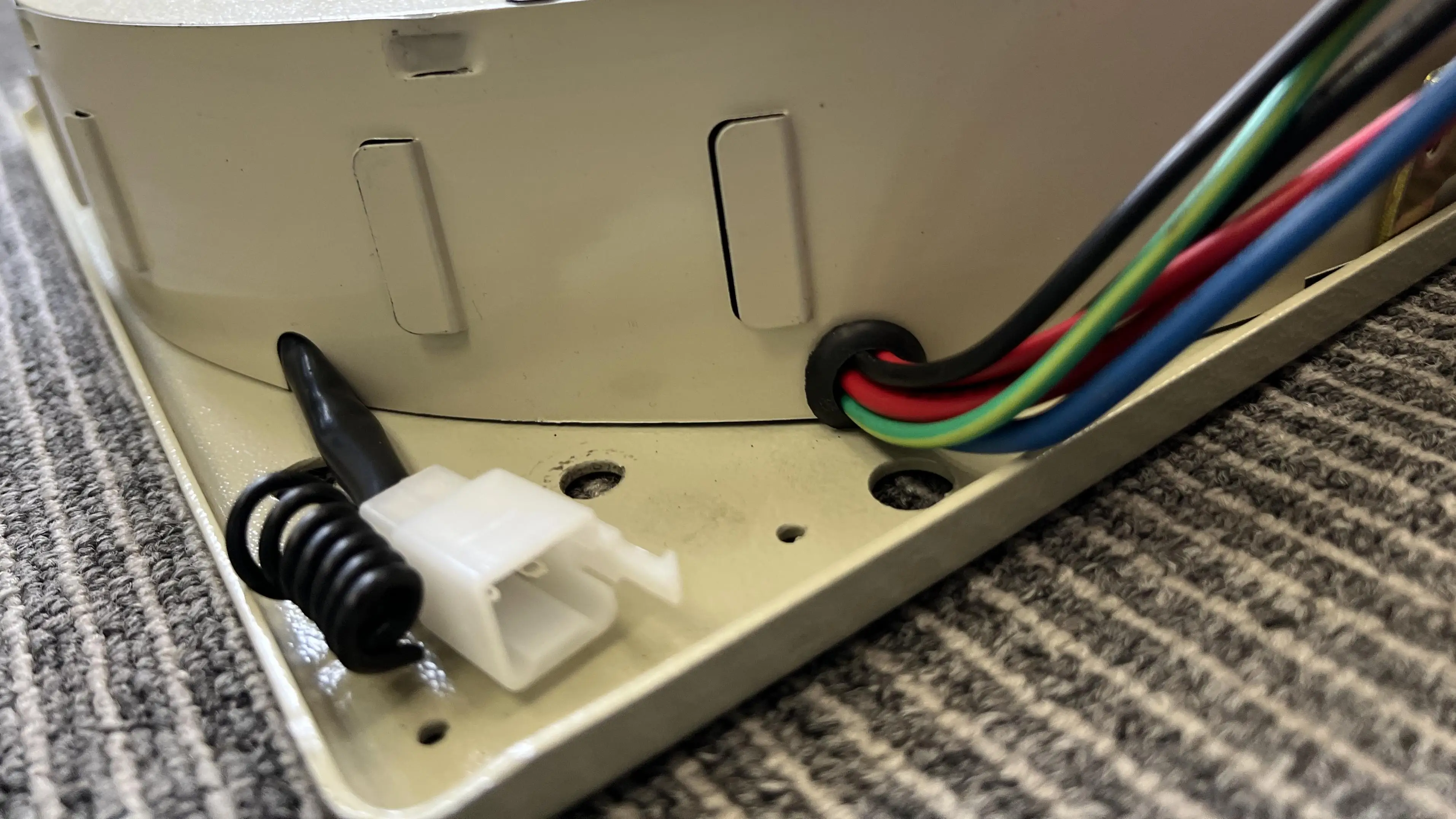 Рисунок 5 - Подъемник для освещения с дистанционным управлением