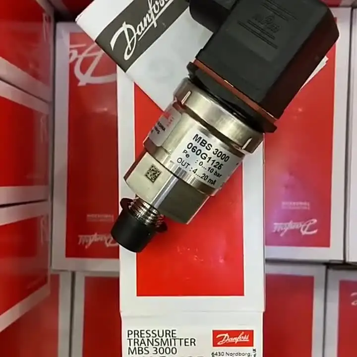 060G1125 Датчик давления Danfoss MBS3000 0-10 бар
