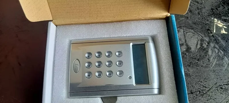 Interruttore Macchina All-In-One Per Il Controllo Degli Accessi Smurf