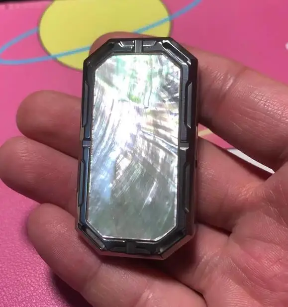 

Second-hand Edc Liu Chu Titanium Alloy Push Card