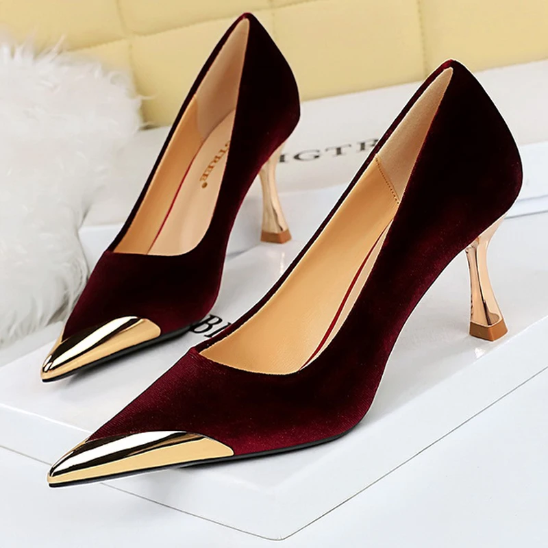 Women Cm Heels Metal Pointed Women Pumps Fashion Kitten Heels