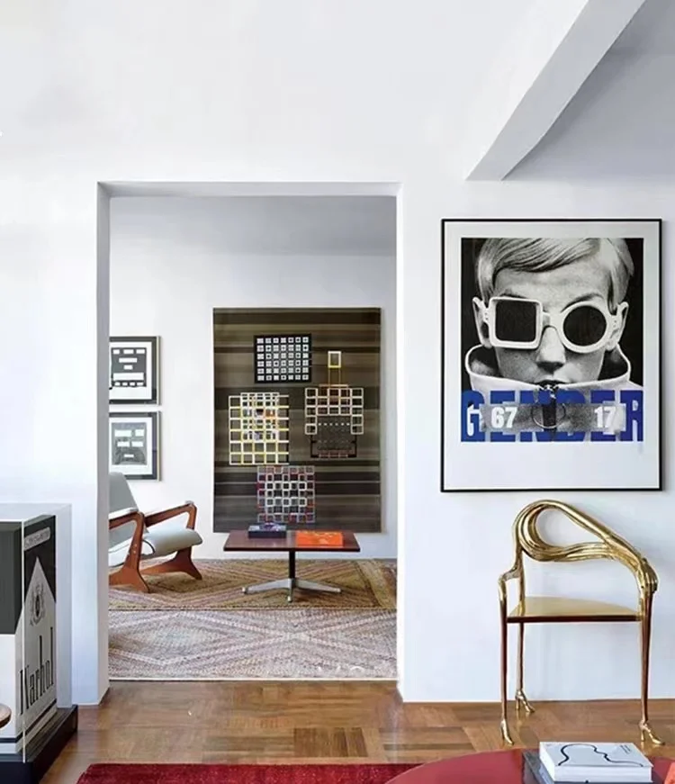 Рисунок 5 - Обеденный стул из чистой латуни