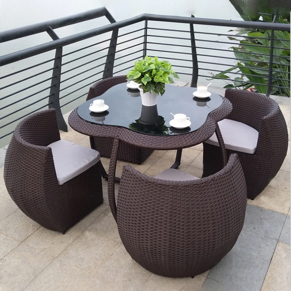 Outdoor Furniture Rattan Garden Wicker Table and Chair for Coffee Shop