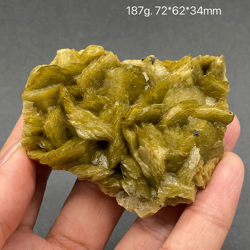 100%  Natural Siderite Mineral Specimens Stones and Crystals Healing Crystal from China