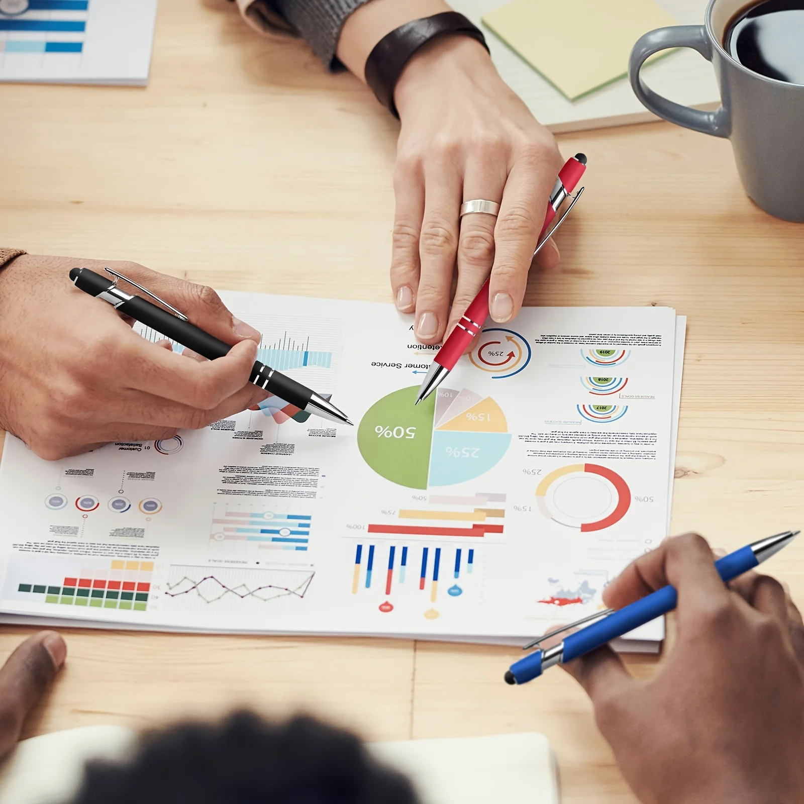 10Pcs 금속 볼펜 새겨진 계란 토끼와 인사말 부드러운 쓰기 연구 작업 및 휴일 선물 제공에 이상적