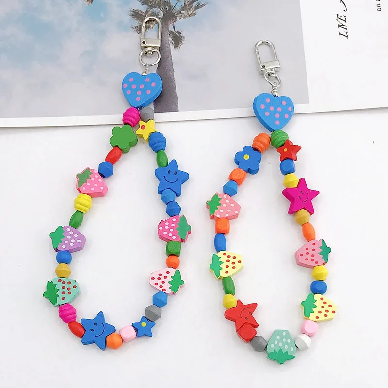 

High Quality Luggage Accessories New Fruit Wood Bead Pendant Diy Accessories Wooden Love Hand-beaded Door Buckle Hanging