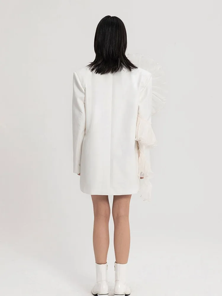 TWOTWINSTYLE Solid Patchwork Mesh Blazer For Women Notched Collar Long Sleeve Spliced Pocket Temperament Blazers Female Fashion
