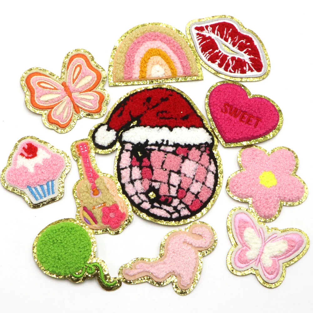 1PC Chenille Eisen auf Patches Niedlichen Einhorn Schmetterling Kuchen Gesticktes Patches Nähen auf Applique DIY Zubehör Für Rucksack