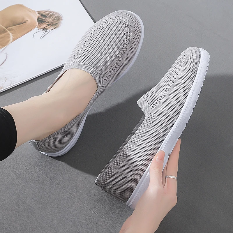 Atikota Women Flat Shoes Lightweight Mesh Breathable Casual Sneakers Female Soft Loafers Outdoors Work Slip-On Flats for Summer