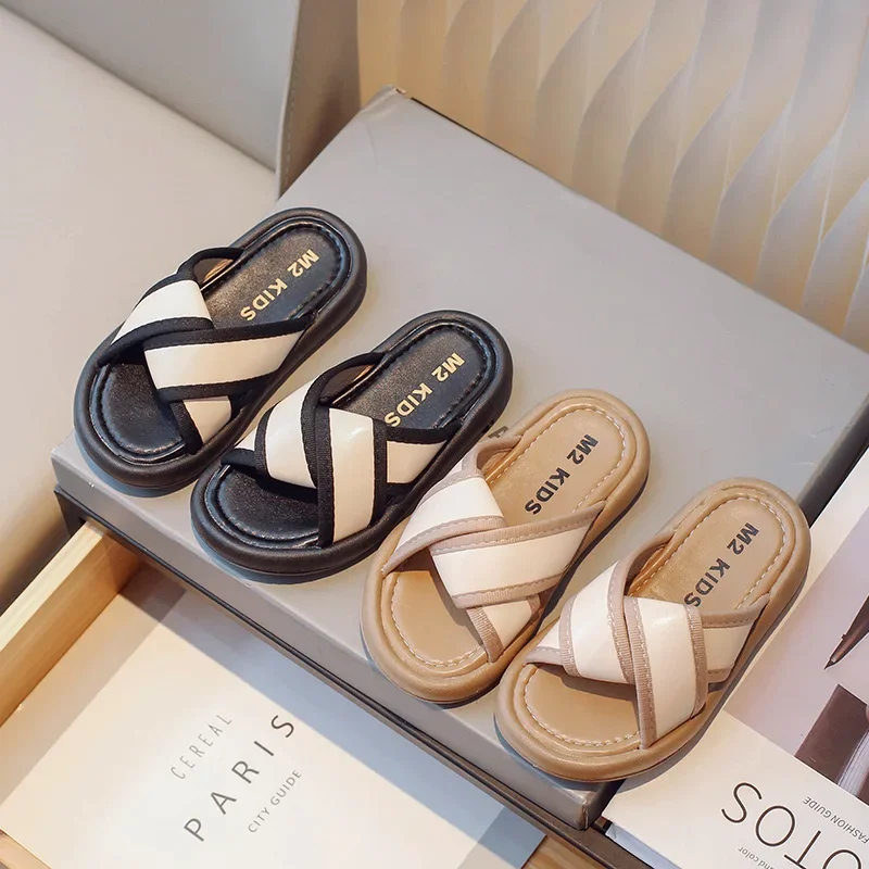 

Летние детские тапочки для девочек, повседневные сандалии в стиле INS, простые мягкие удобные универсальные для детей дома, новинка 2024