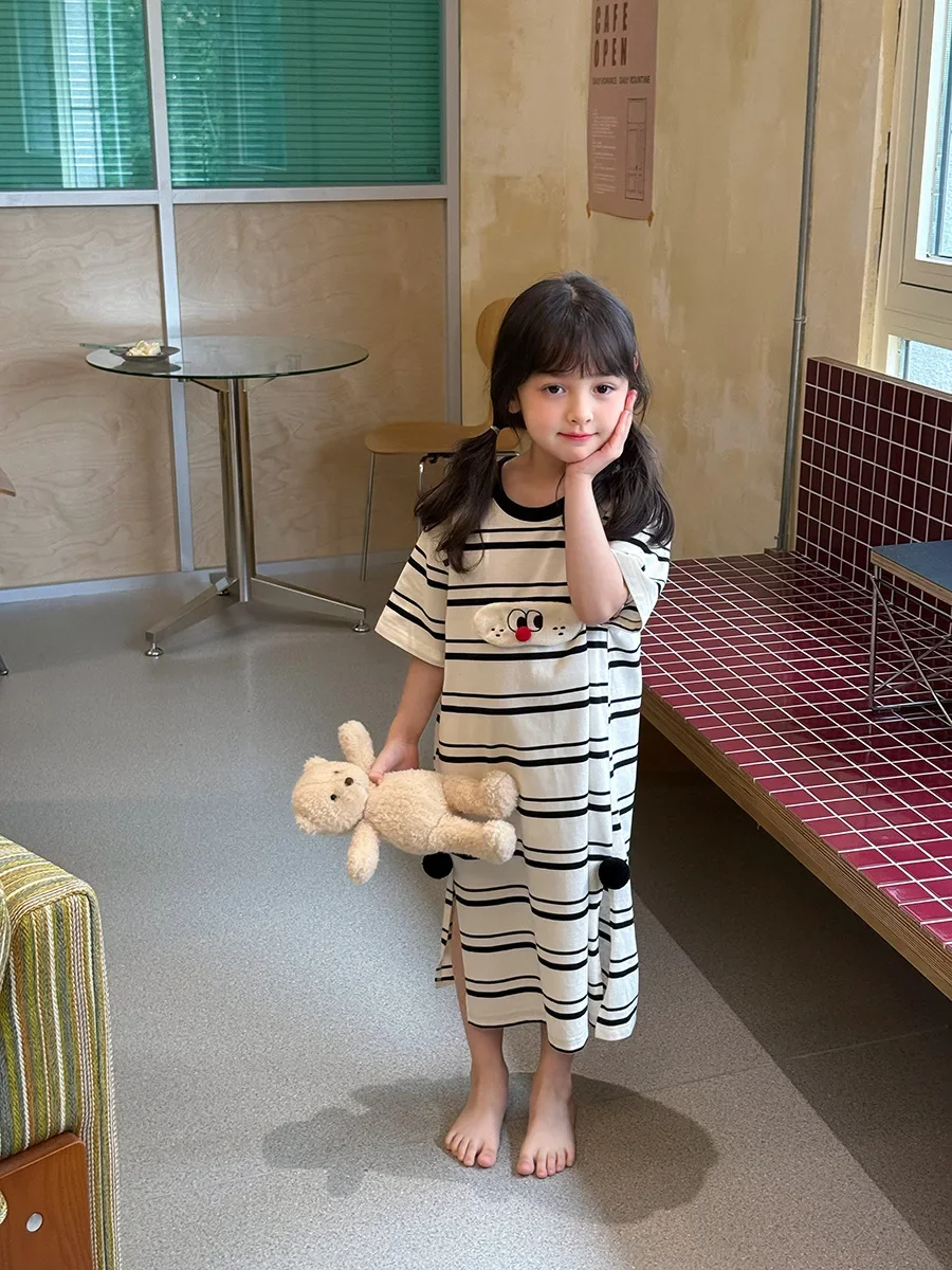 2025年夏の売れ筋商品、女の子向け3D漫画装飾キュートボールストライプホームスカート