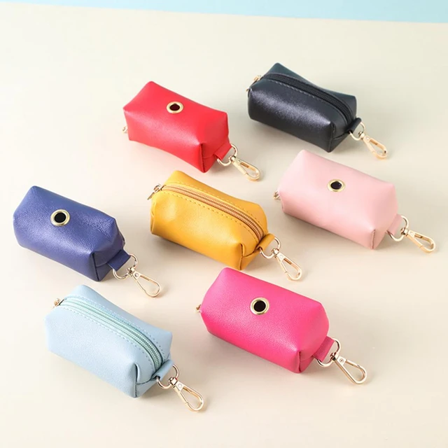 Dog Walking Bag Holder With Metal Clip Pull-out Design Smooth