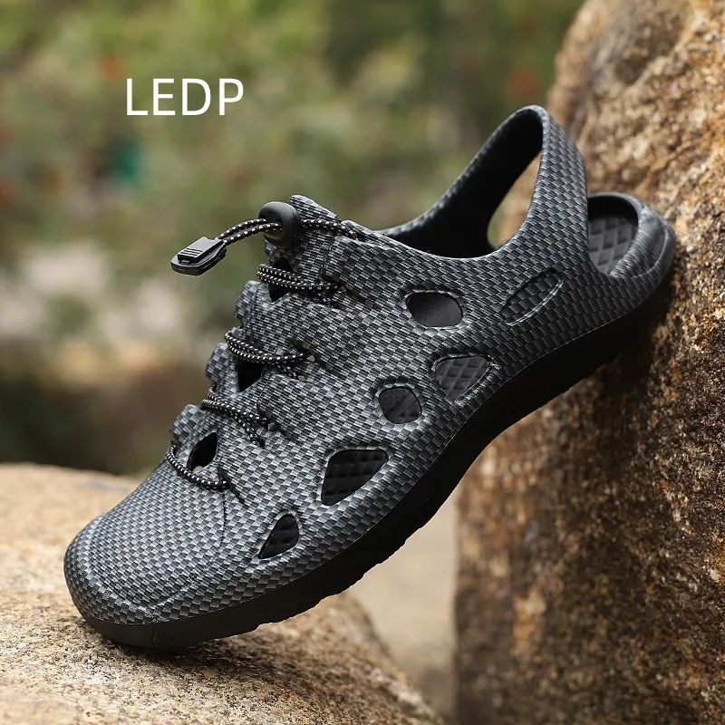Leather sandals Summer sandals Outdoor Sandals Men's Hiking Shoes Beach Sandals Casual Waterproof Versatile Breathable Wear-resistant
