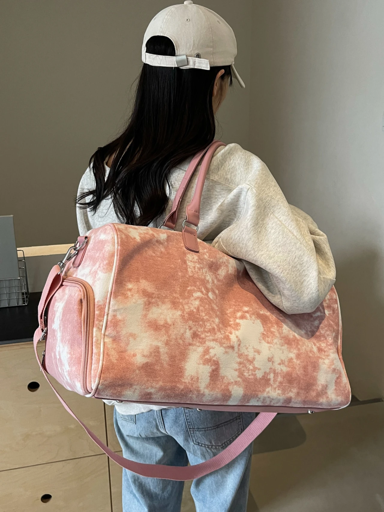 حقيبة سفر بصبغة مربوطة مع مقصورة للأحذية للنساء ،...