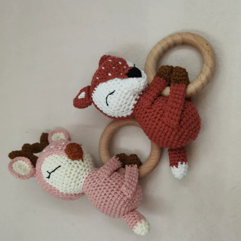 1pc BPA Free DIY Crochet Elk Fox Baby Teether Wooden Teether Ring Rattle Newborn Teething Nursing Soother Molar Educational Toys 6