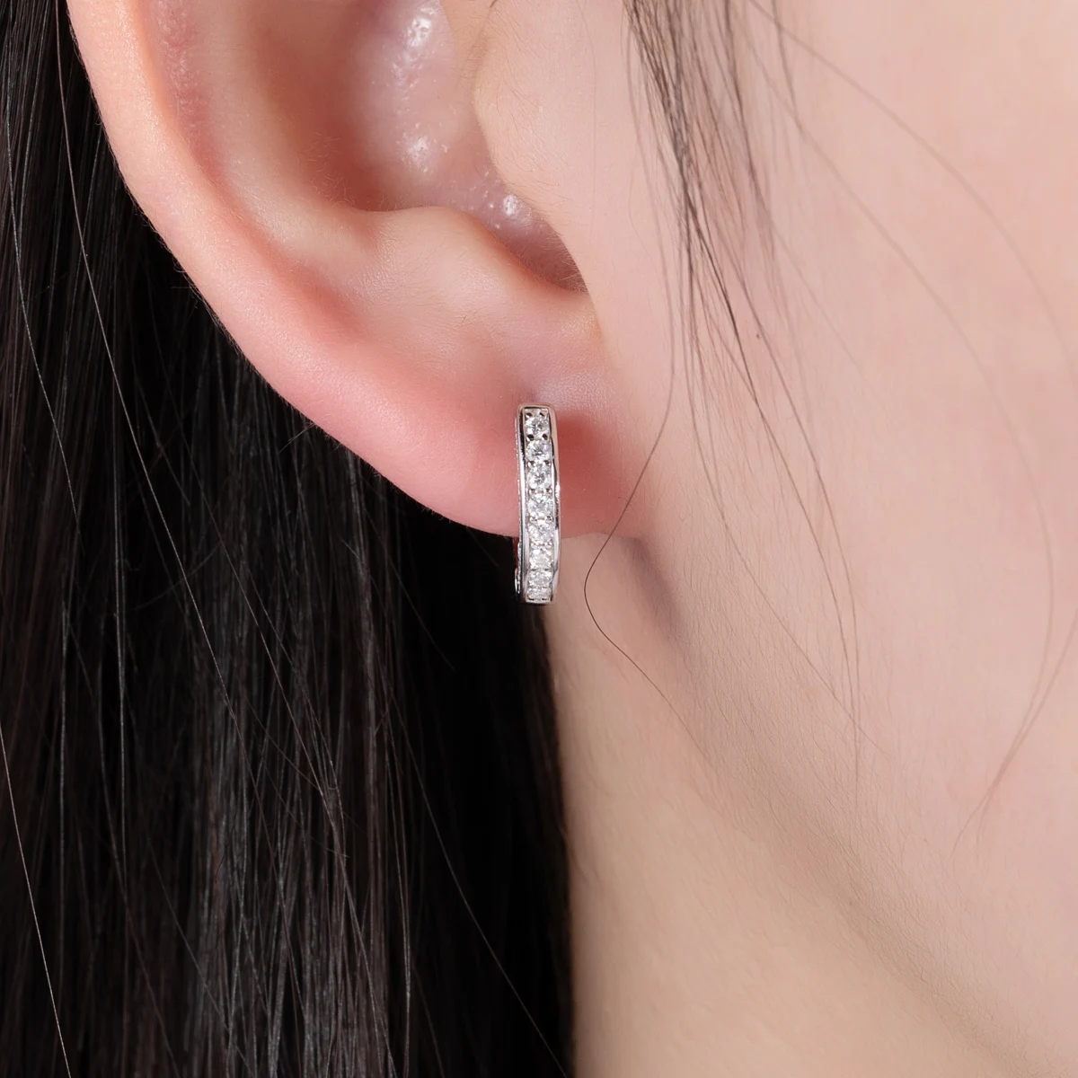AnuJewel 0.56cttw Luxury Moissanite Ear Hoop Earrings 925 Sterling Silver Earring For Woman Wedding Engagement Jewelry Wholesale 6