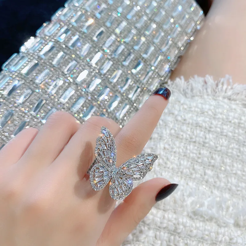 Fashion Rings Trendy Shining Butterfly Adjustable Opening For Women Crystal Acrylic Inlay Party Hand Accessories Jewelry