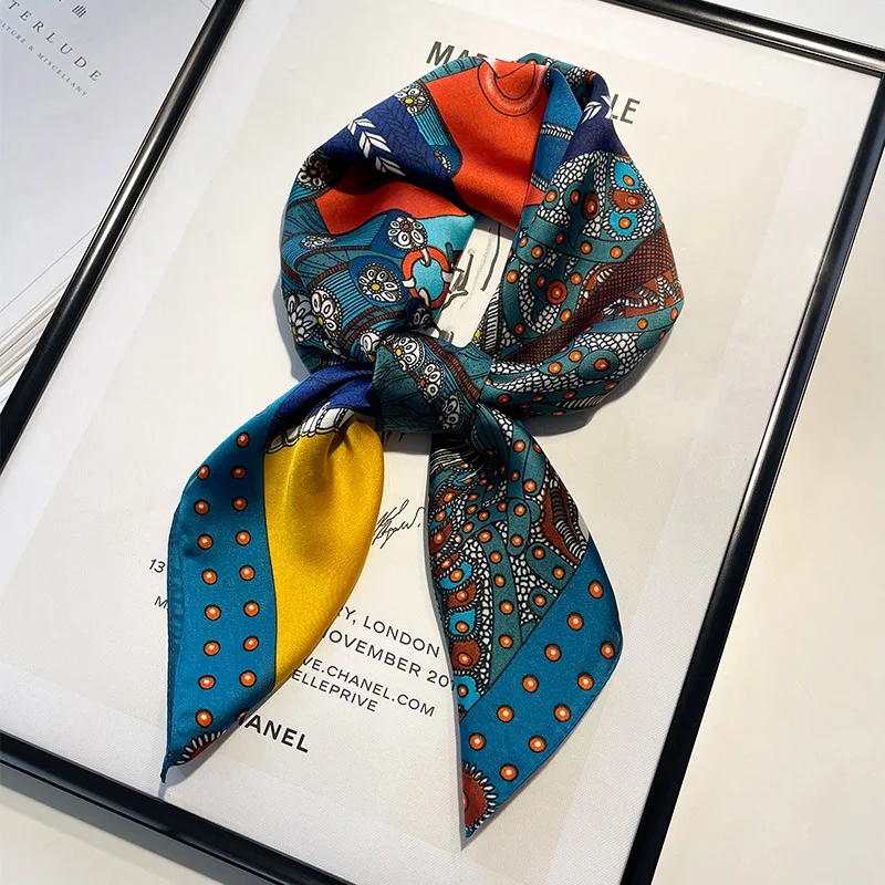 Red Small Square Scarf Women's Silk Scarf 70cm Letter Printed Scarf Square Shoulder Scarf Wholesale Headscarf Hair Accessories 5