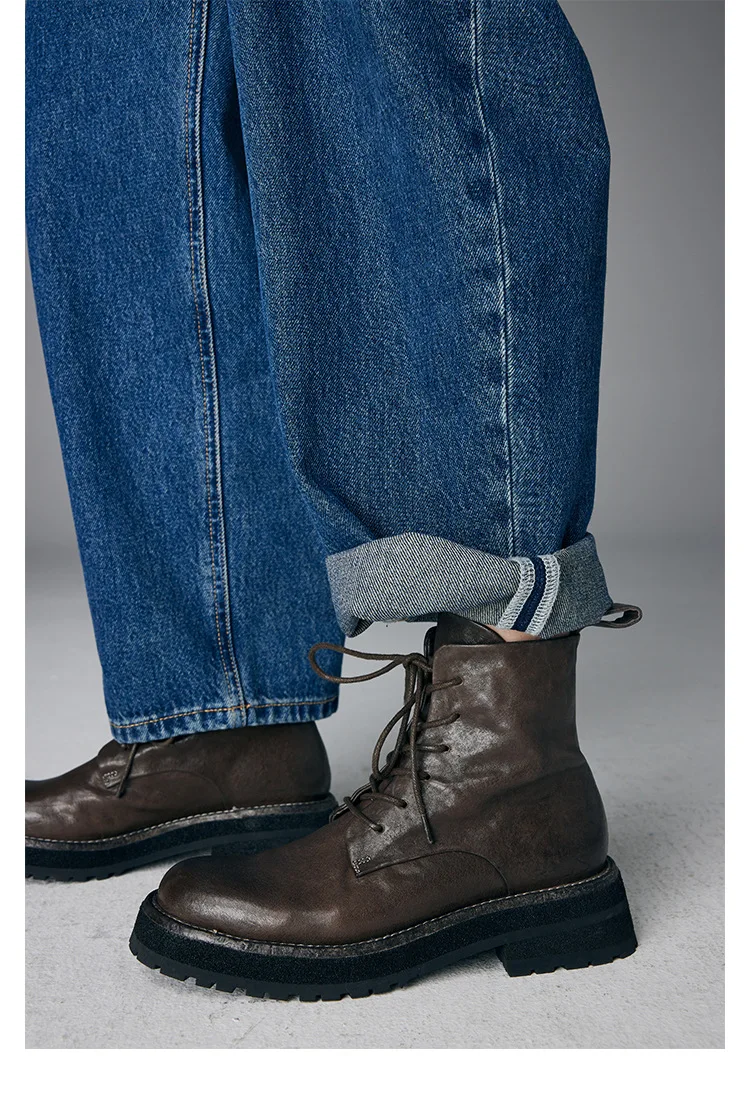 

Premium leather round toe tie up thick sole short boots