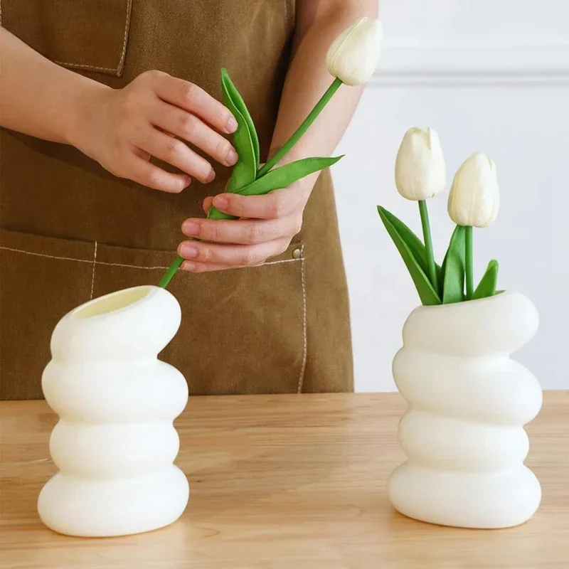 Plastic Spiral White Vase Nordic Creative Flower Arrangement Container for Kitchen Living Bedroom Home Decoration Ornament 3