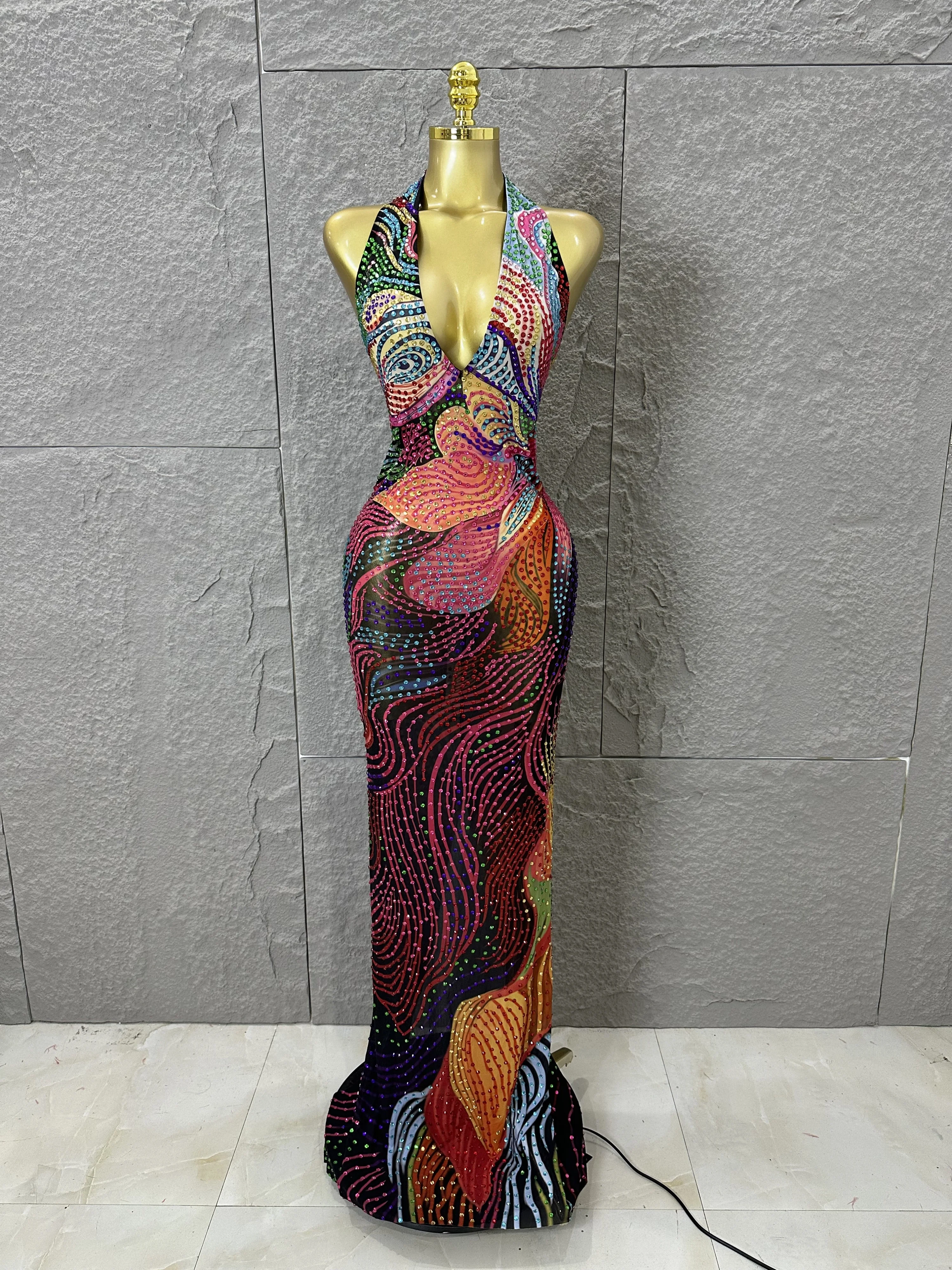 Robe longue femme strass dos nu soirée élégante