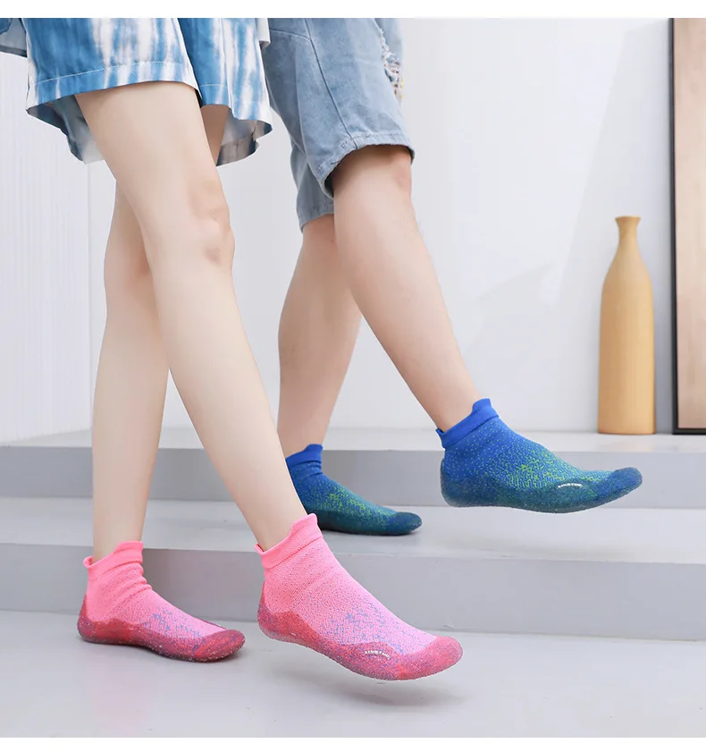 Beach Aqua Wading Water Shoes Children Adult Indoor Fitness Sports Yoga Shoes Lightweight Breathable Non-slip Upstream Sneakers