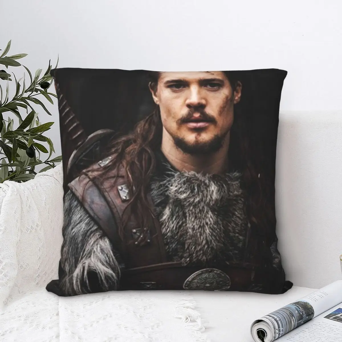 Uhtred Of Bebbanburg Square Pillowcase Polyester Pillow Cover Velvet Cushion Zip Decorative Comfort Throw Pillow For Home Sofa party face square pillowcase polyester pillow cover velvet cushion zip decorative comfort throw pillow for home sofa