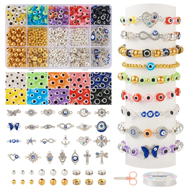 Kit de création d'un bracelet avec des perles et des papillons