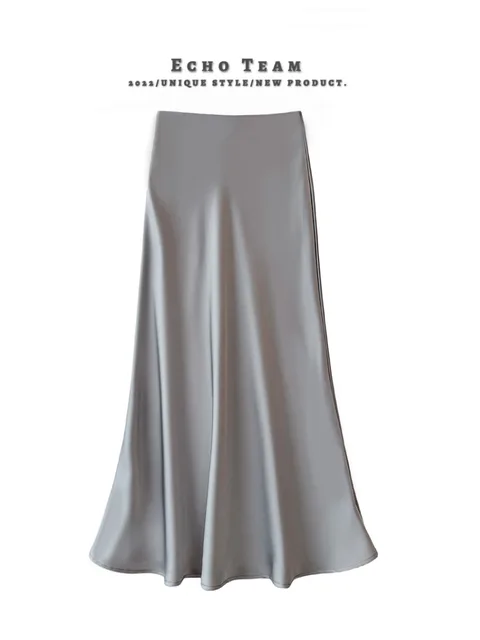 Uma Saia Longa Elegante e Sofisticada para a Primavera de 2024 Uma Saia Longa Elegante e Sofisticada para a Primavera de 2024