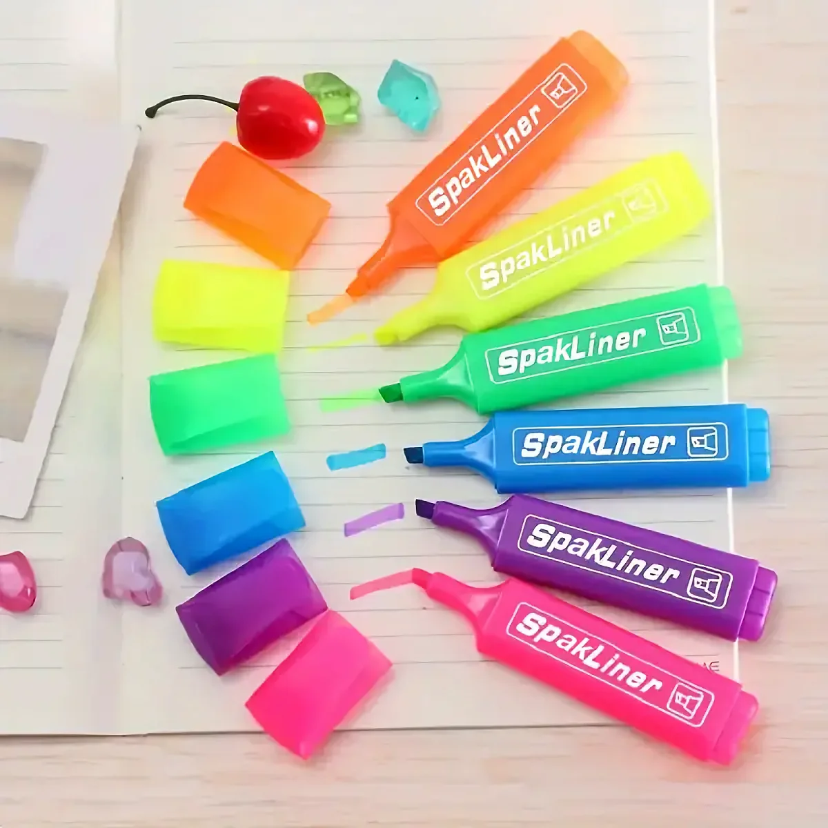 Colorful Highlighter Pen Set-Chisel Tip Markers with Quick-Drying Water-Based Ink 6pcs