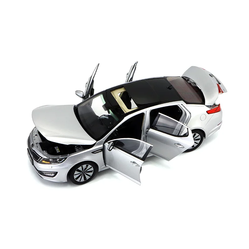 딜러 에디션 자동차 모델, 1:18 기아 K5 옵티마 2011, 도색 상태 좋지 않음, 수집용, 전시용 및 친구 선물용 다이캐스트 모델