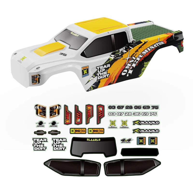 Ensemble de huit voitures RC 4WD tout terrain 2.4GHz de couleurs différentes, prêtes pour des courses multicolores.