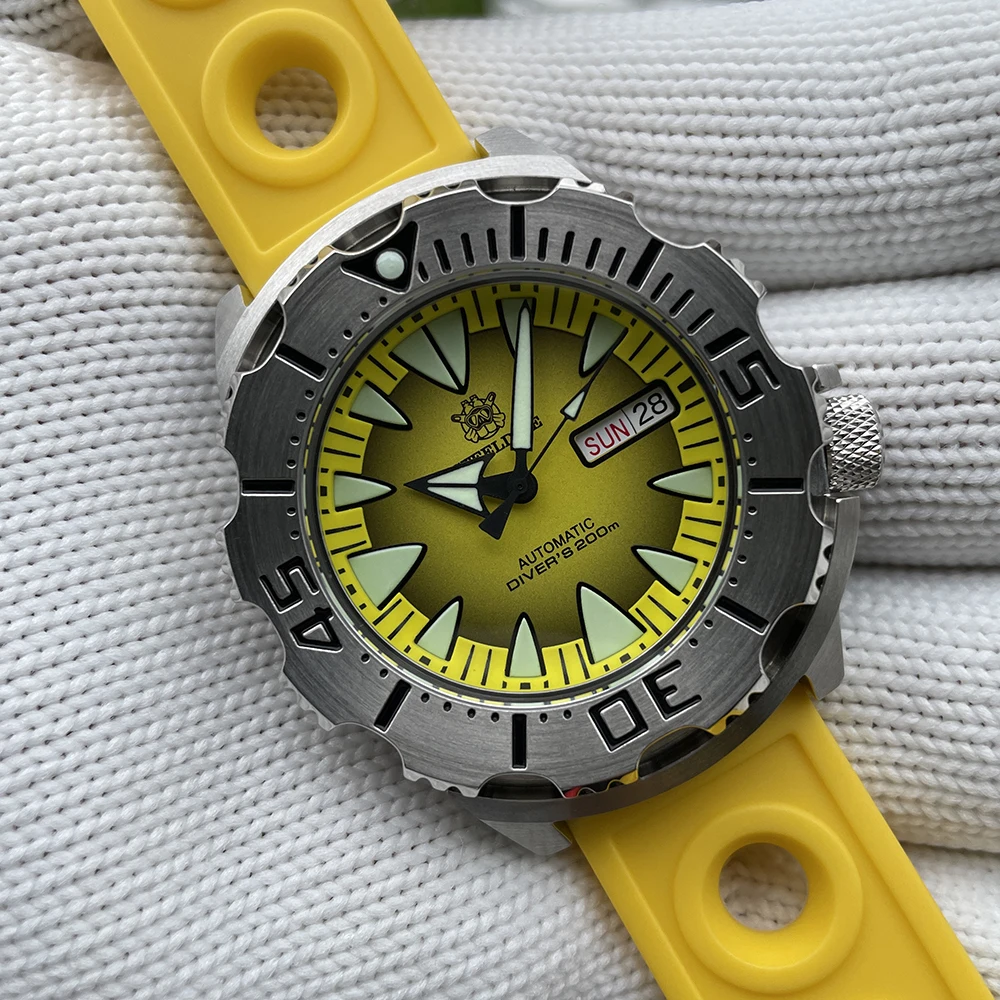

STEELDIVE Men Automatic Watch Mechanical Wristwatch Diver 20ATM Waterproof C3 Luminous Steel Bezel Sapphire NH36 Week Date Sport