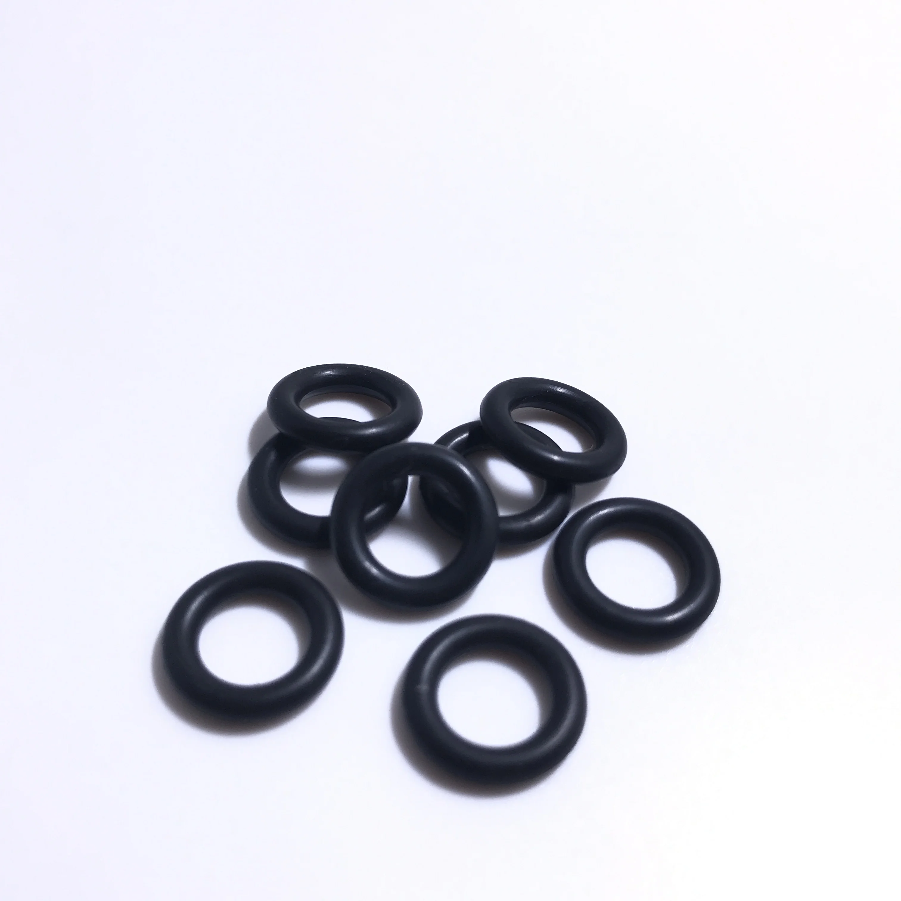 Fuel Injector 16600-EN200 FJ1056 FBY2850 Repair Kit O ring SIZE:7.1*2.8MM 100 PCS for Nissan Cube Versa Sentra