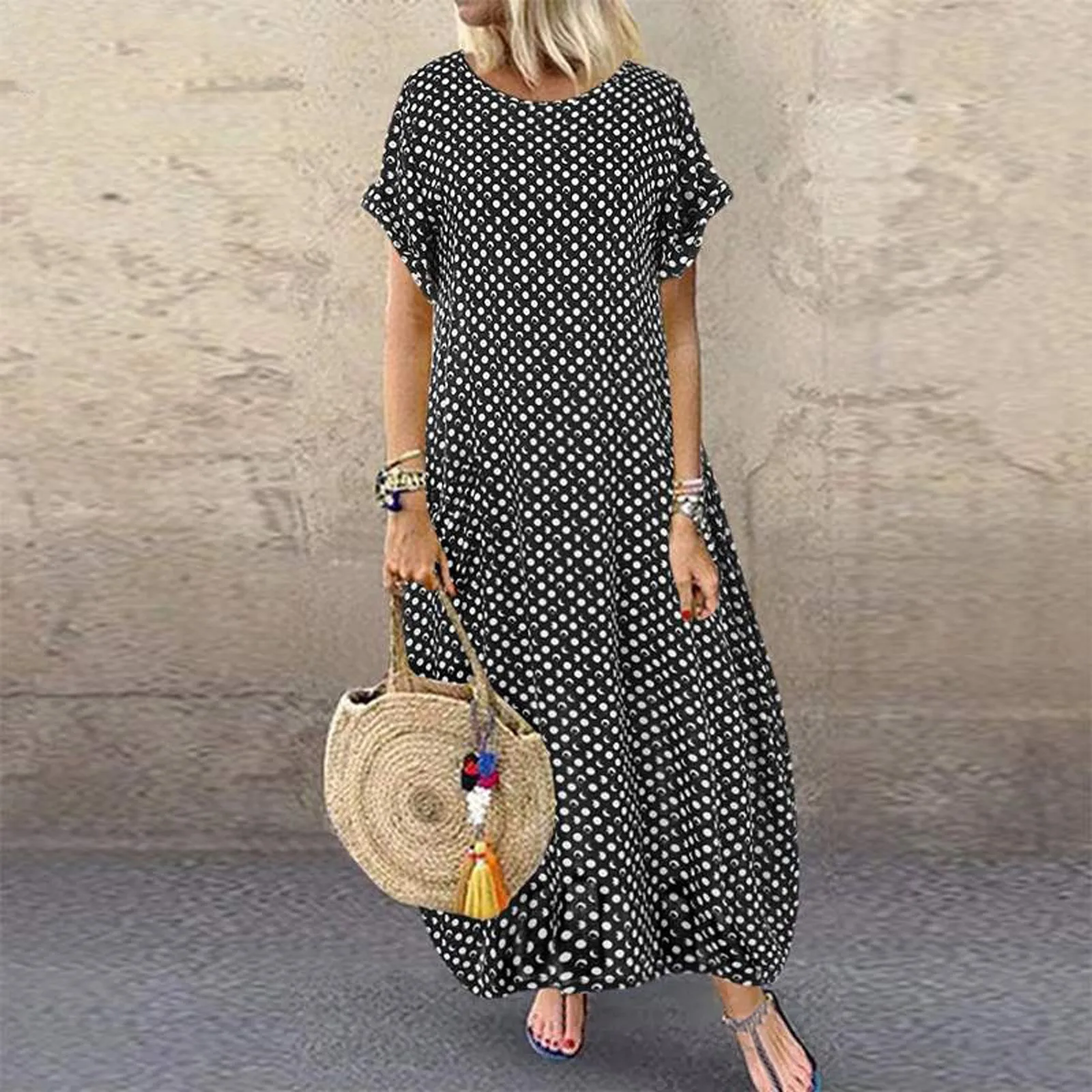 

Women's Large Size Loose Polka Dot Printing Short Sleeved Round Neck Dresses Fashionable Casual Everyday Long Dresses