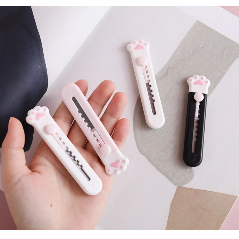 

Mini Pocket Cat Paw Art Utility Knife Express Box Knife Paper Cutter Craft Wrapping Refillable Blade Stationery Kawaii Tools