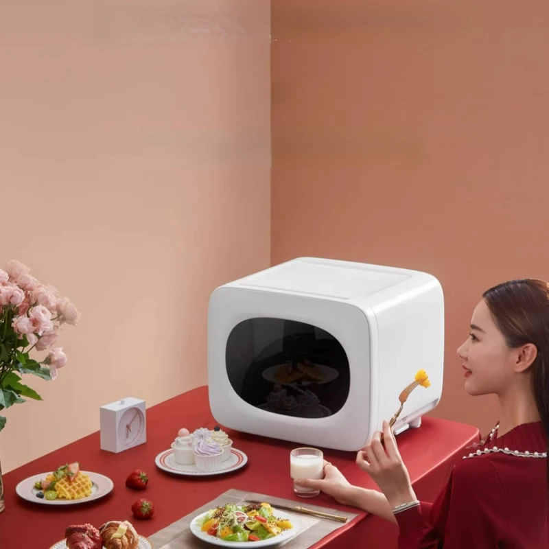 Slide image 792b3e4696544bf595947f337edfef03